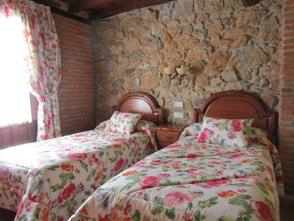 Posada La Venta De Quijas ภายนอก รูปภาพ