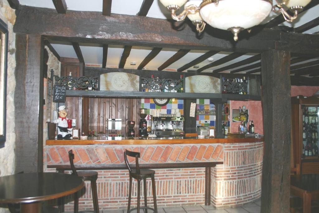 Posada La Venta De Quijas ภายนอก รูปภาพ